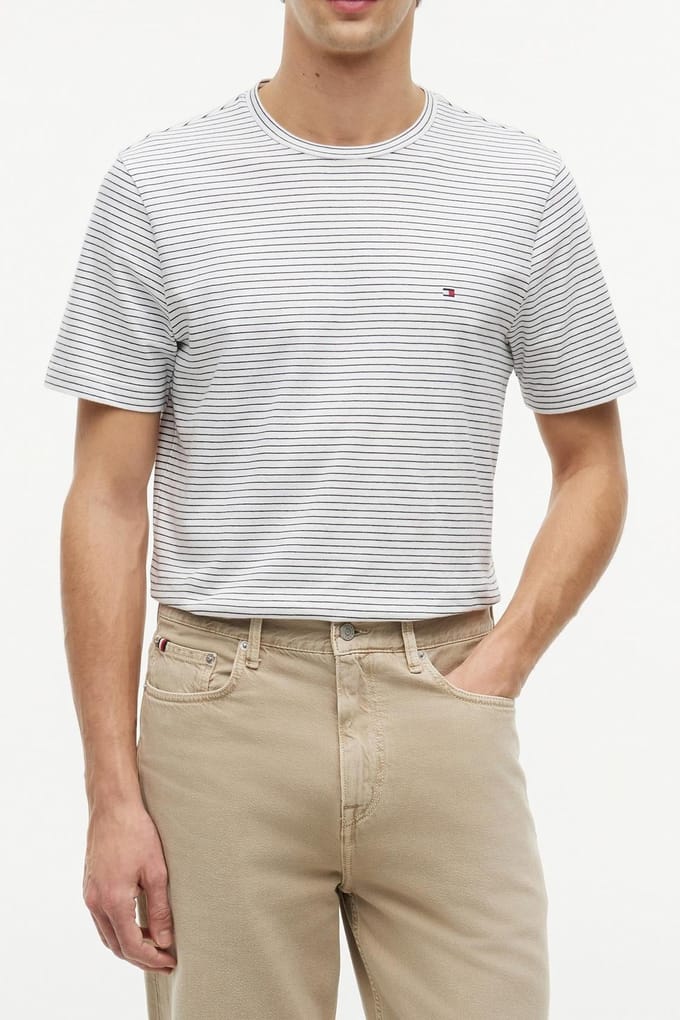 Tommy Hilfiger Ess Seasonal Regular Fit Tee Ecru/desert Sky Stripe Größe: S | Basic T-Shirts Outlet | Herren | Braun