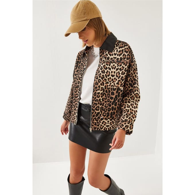 Luipaardprint Nepleren Jas met Pompon