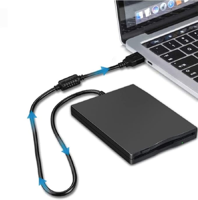 Oneay USB-floppy drive, externe USB-floppy disk drive 1,44 MB, slank plug-and-play FDD-station voor pc's met Windows 2000/XP (zwart)