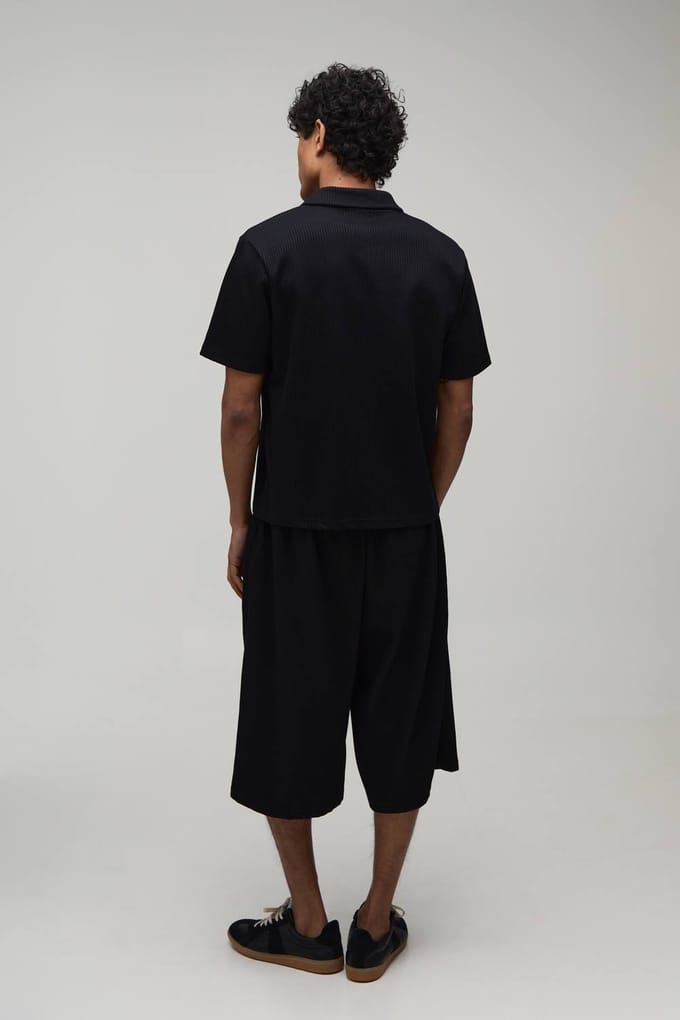 Ruimvallende Geplooide Reverskraag Polo & Bermuda Short Set | Black | Size Medium