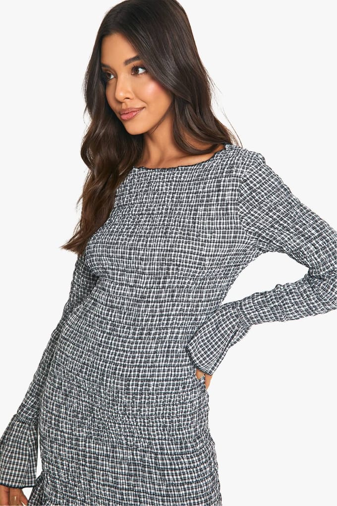 boohoo Dames Check Shirred Langarm Mini Jurk | Black | Maat: 16