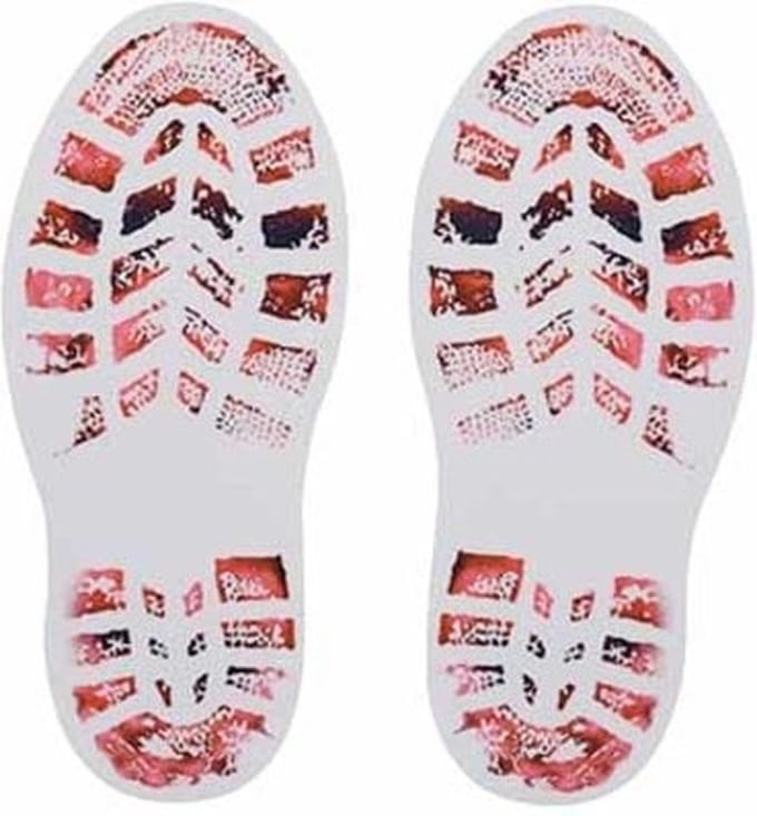 Cosy @ Home Decosticker - set 6 - Bloody shoes - 10,5xH25cm - PVC