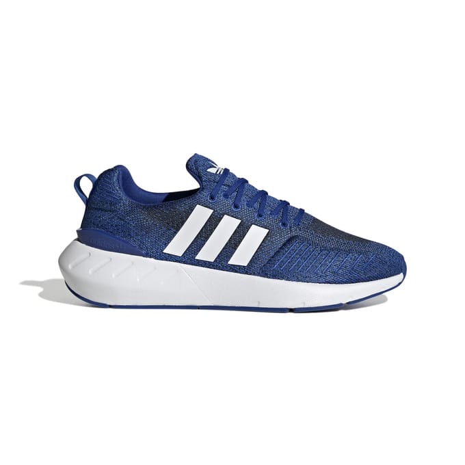 Baskets adidas Swift Run 22