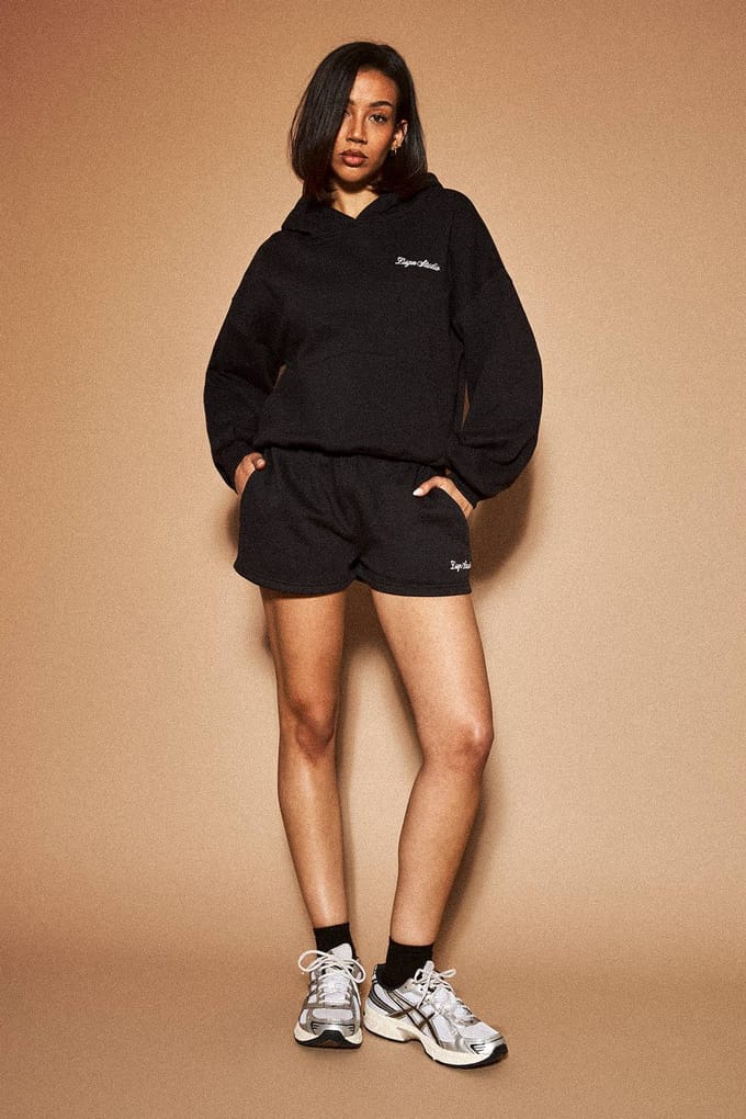 Dames Dsgn Studio Boxy Over-the-head Hoodie | Zwart | Maat: Medium
