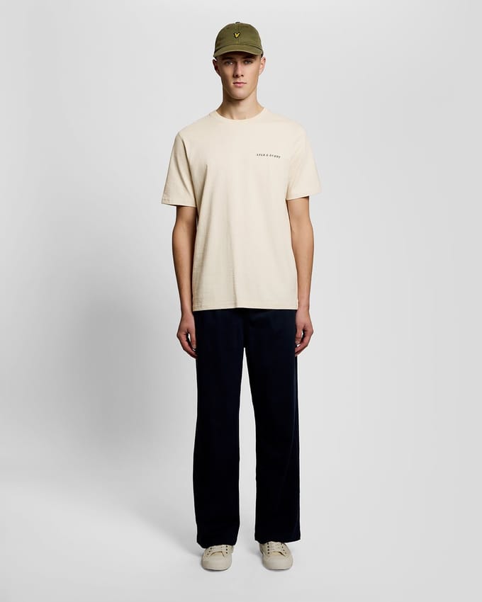 Lyle & Scott Script T-shirt Polo's & T-shirts Heren - Polo shirt - Beige - Maat M