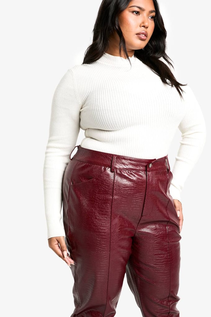 boohoo Dames Plus Slim Fit Croc PU Broek | Wijn | Maat: 50