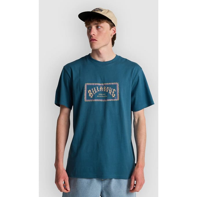 Billabong Arch Frame T-shirt Met Korte Mouwen Blauw S Man