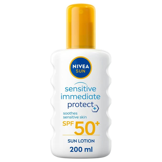 NIVEA Sensitive &amp; Protect Sun Spray SPF50+ 200 ml