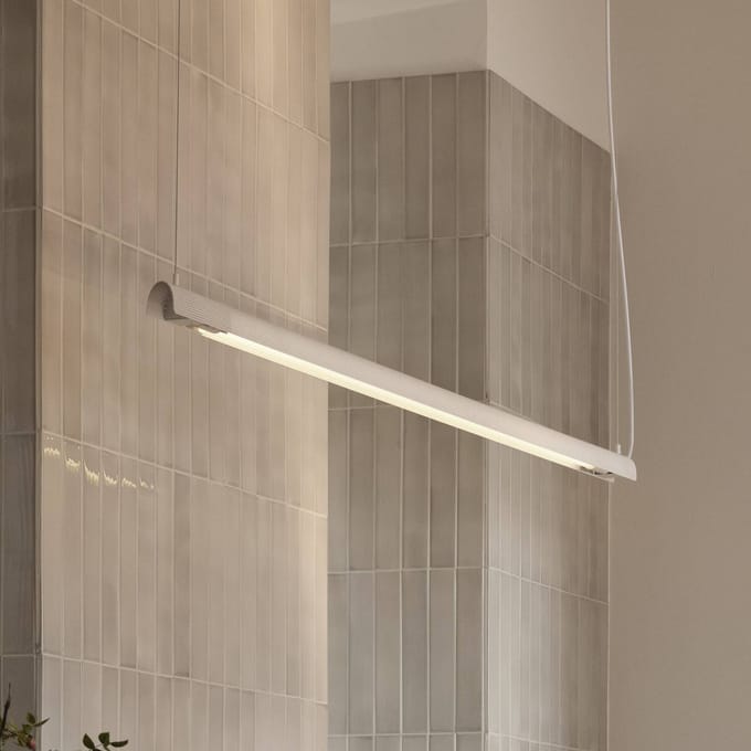 GEJST hanglamp Radent, wit, lengte 138 cm, G13 LED