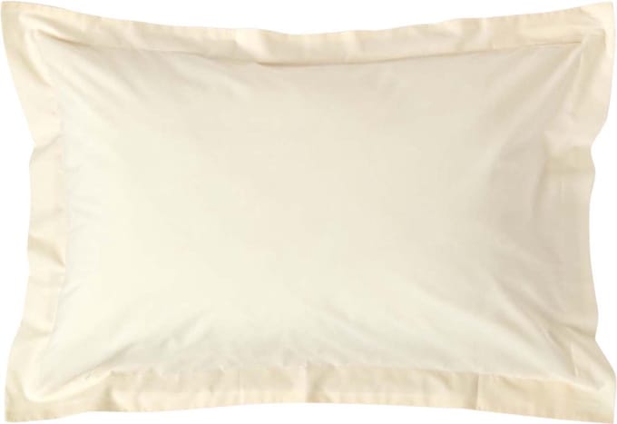 Homescapes Kussensloop 50x75 cm met Rand (Oxford) – Crème – 100% Egyptisch Perkal Katoen – 200 TC