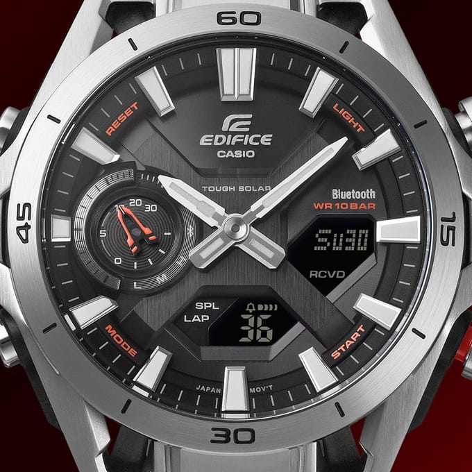 Casio Edifice Sospensione Heren Horloge Zilverkleurig ECB-2300D-1AEF