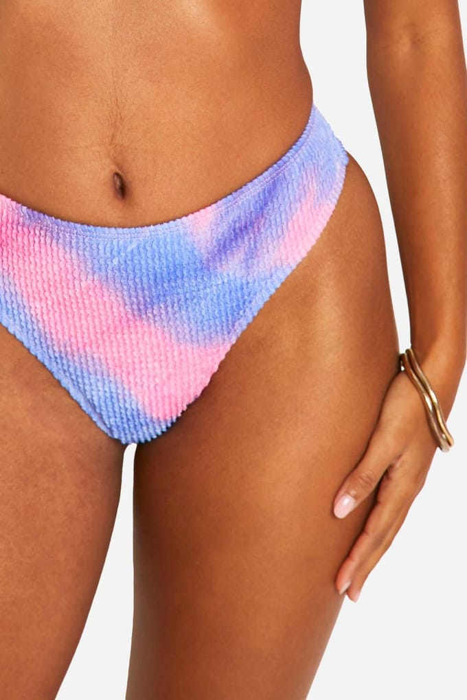 boohoo Dames Tie Dye Crinkle Hipster Bikini Slip | Roze | Maat: 34