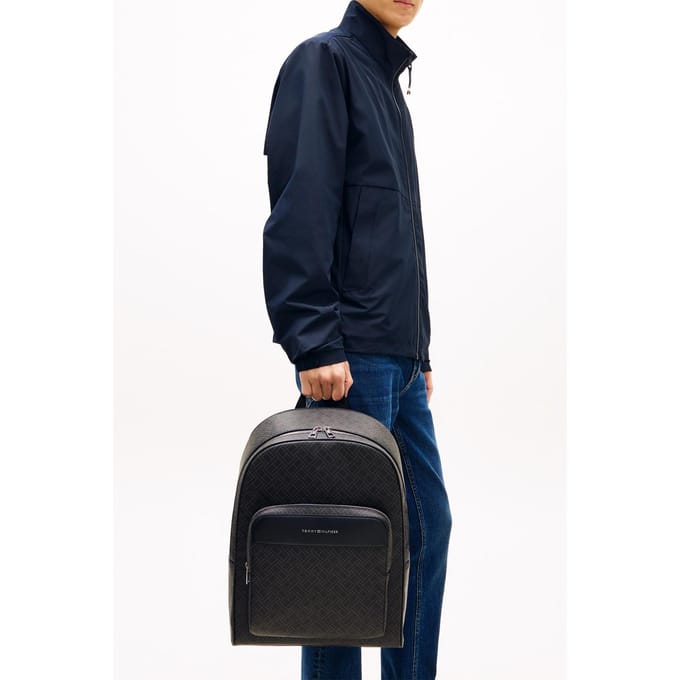 Tommy Hilfiger Flag Monogram Backpack Black Größe: OS | Rucksäcke Outlet | Herren | Schwarz
