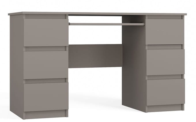 Kuba's bureau CLAY