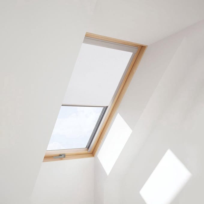 CONTRIO Verduisterend Rolgordijn passend op VELUX Dakraam M06,306 Wit