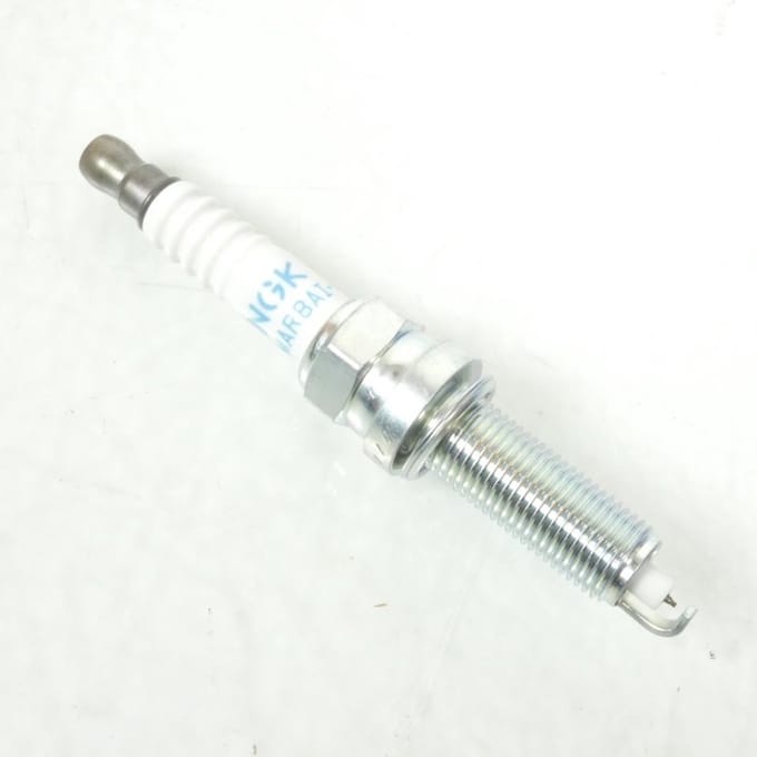 Bougie NGK voor Auto LZMAR8AI-10 / 94021 / 3070482 Nieuw