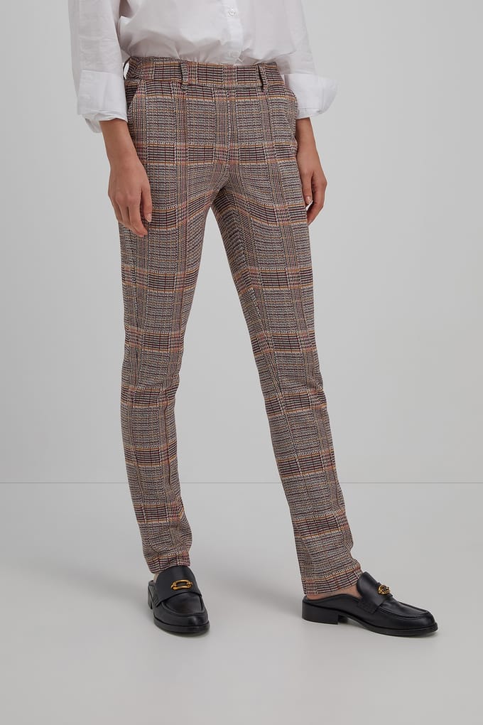 Josephine & Co Tao Pants Multi Colour Dark Check Maat: 34 | Pantalons Outlet | Dames | Zwart