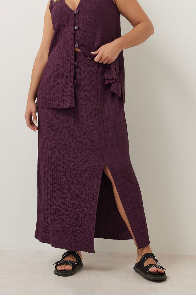 Yours Maxi Rok Van Kreukelstof Met Zijsplit In Paars Size 48