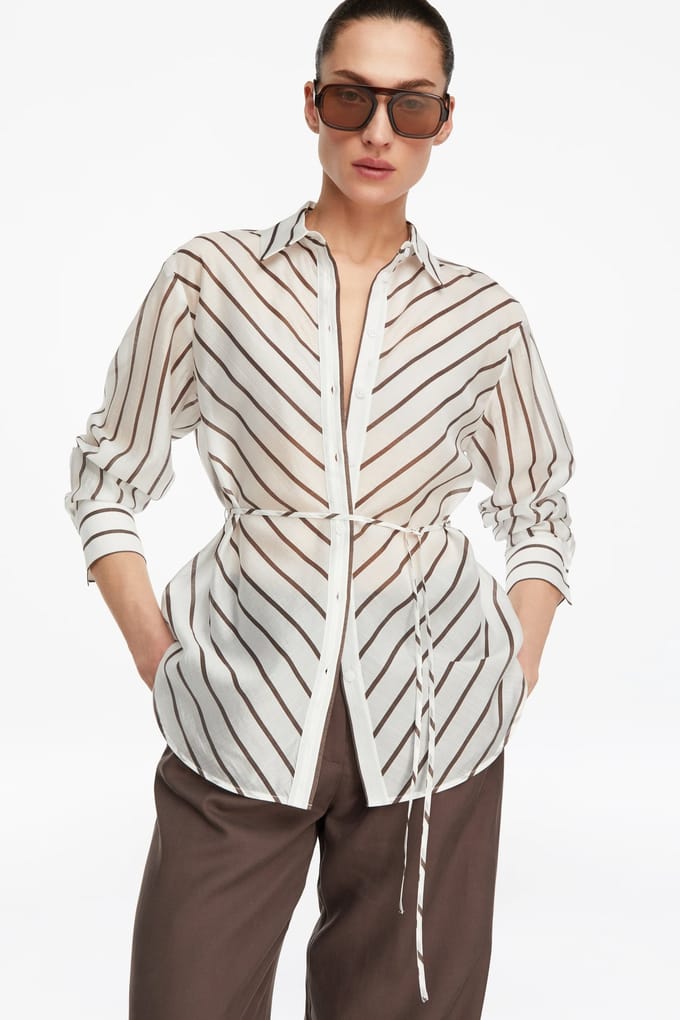 Comma  Blouses White Maat: 42 | Blouses Outlet | Dames | Bruin