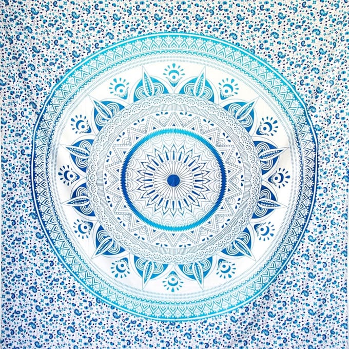 Omgoods - Grote Strandhanddoek met Mandala Design - XXL Sand Proof Towel 210 x 230 cm