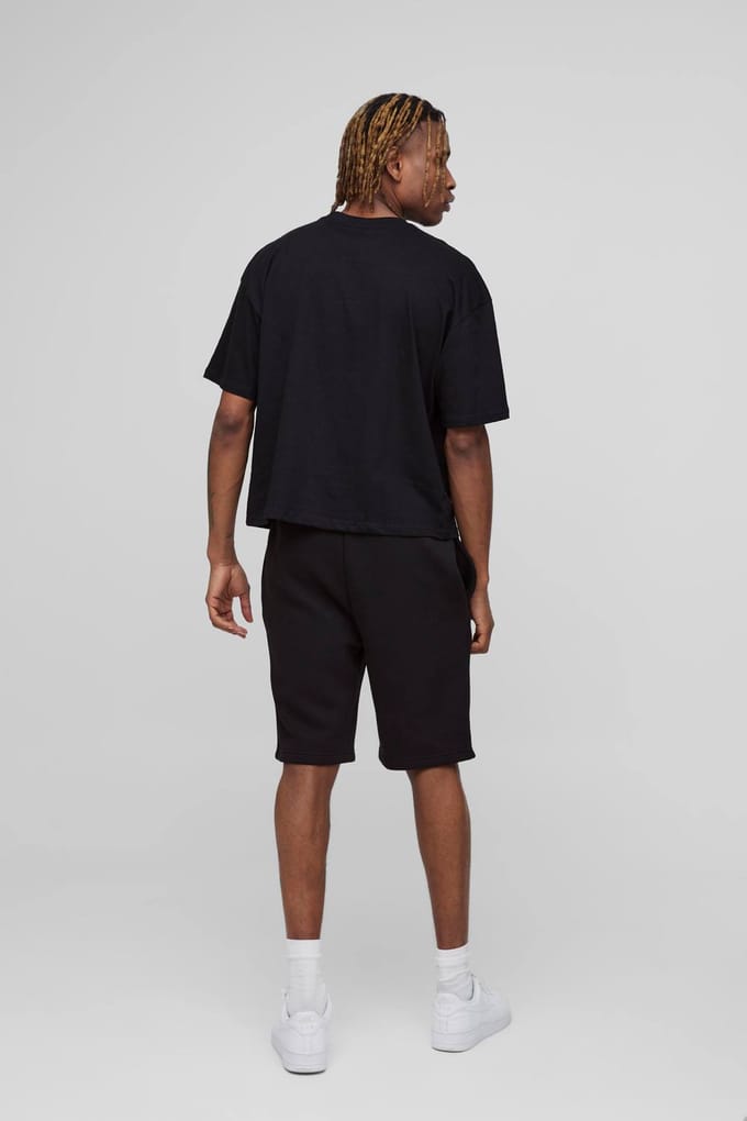 Langslanke pasvorm mid-lengte basic shorts | Black | Size Small