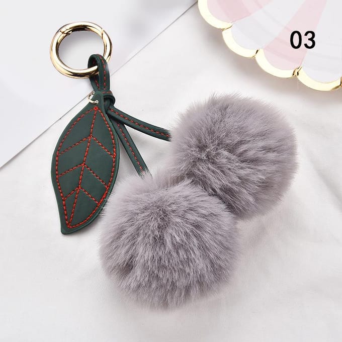 1PC zachte pluche bal sleutelhanger namaakbont kersen auto pompom hanger sleutelhanger wijnrode kleur