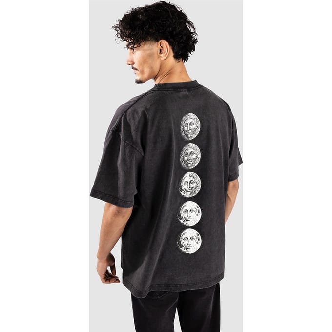 Dravus Neerie Moon Boxy T-Shirt zwart