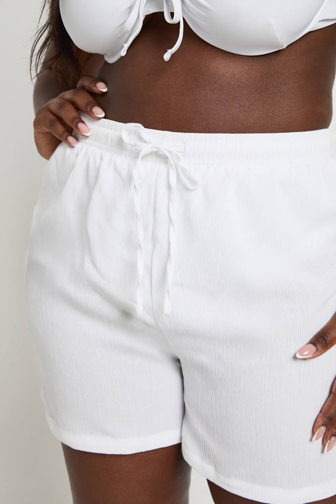 boohoo Dames Plus Essentials Linnen-look Shorts | Wit | Maat: 48