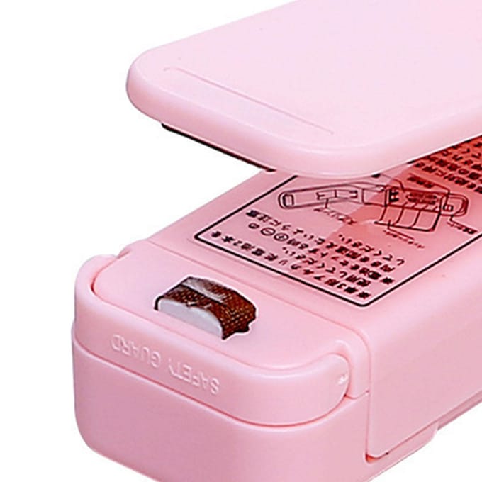 Mini Zaksealer ABS Plastic Voedselbewaring Handheld Draagbare Mini Sealer Machine voor Snack white