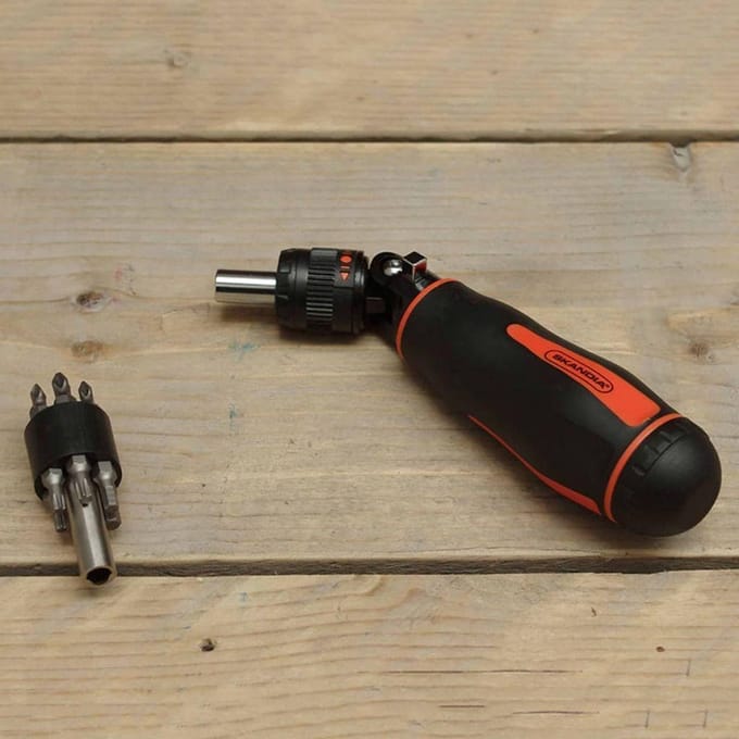 Skandia Ratelschroevendraaier met 12 bits 1089288