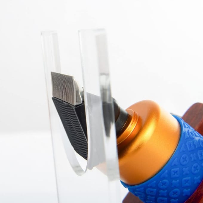 Tapijttrimmer, tafelmodel, tapijttrimmer, tondeuse, opbergrek brown