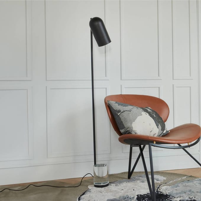 AYTM Luceo Vloerlamp - zwart