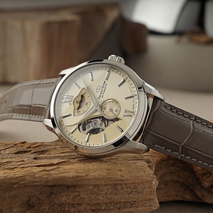 Orient Star - Contemporary RE-AV0B10G00B Orient Star - Layered Skeleton Horloge