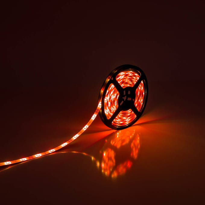 Näve LED RGB Strip met afstandsbediening, lengte 5 m