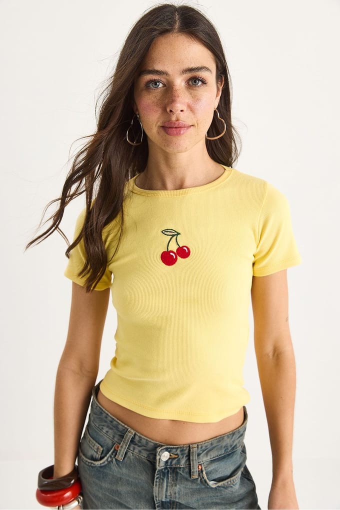 Geborduurde Geribde Crop Top