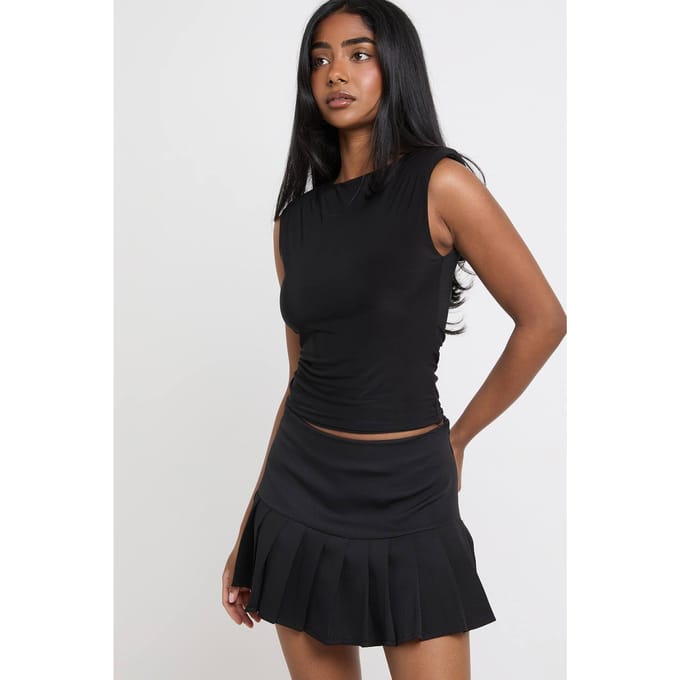 boohoo Dames Getailleerde Geplooide Mini Rok | Zwart | Maat: 42