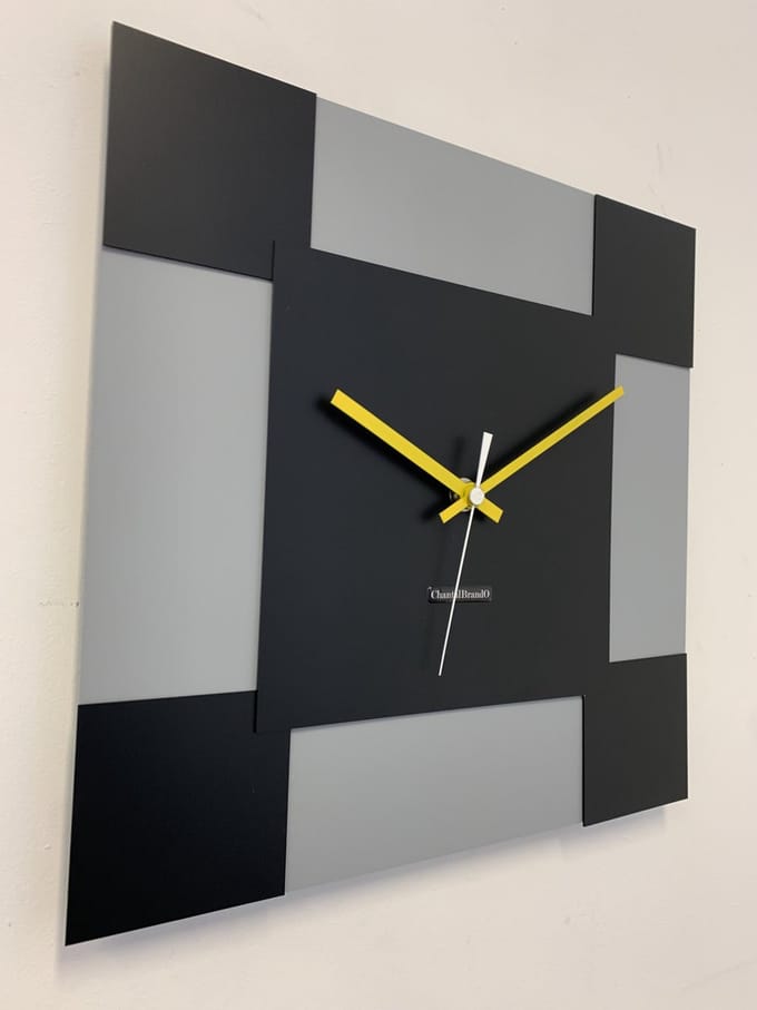ChantalBrandO Wandklok TOSCANE PIAZZA NERO Modern Design