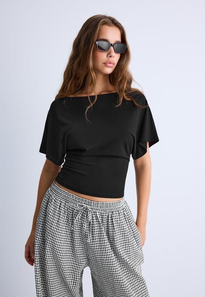 Stradivarius T-shirt met korte mouw en boothals  Zwart M