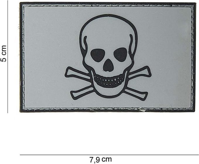 101 Inc Embleem 3D Pvc Skull And Bones  10069
