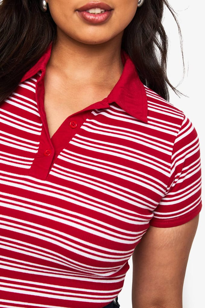 boohoo Dames Top met kraag en aansluitende pasvorm | Rood | Maat: 50