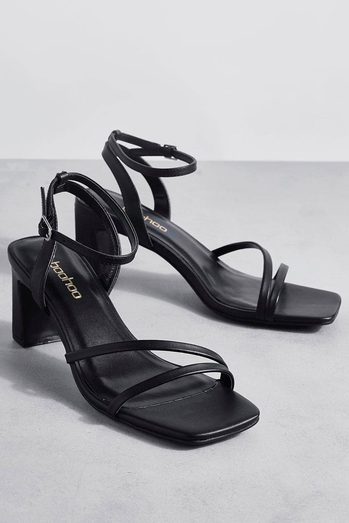 boohoo Dames Basic Low 2 Part Heels | Zwart | Maat: 40