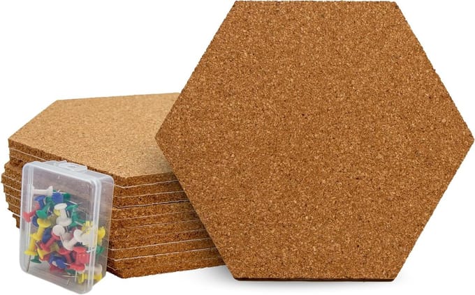 Solidchoice - Hexagonaal Kurken Prikbord - Set van 10 met Kleurige Duimspijkers