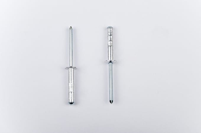 Masterfix blindklinknagel 3.0x8mm - platbolkop (Per 500 stuks)
