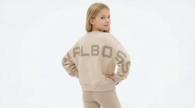 GIRLBOSS SWEATER