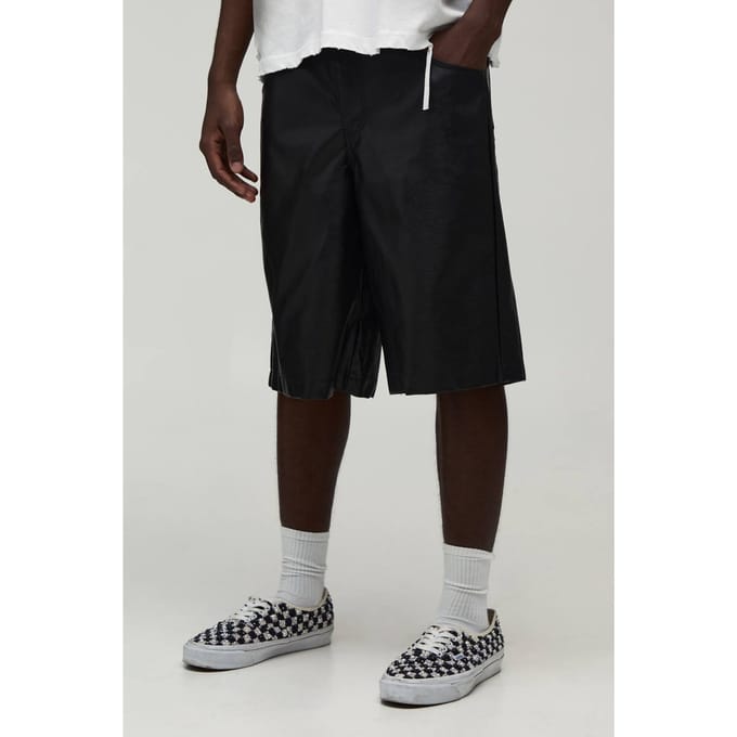 Ontspannen Pasvorm Gewassen Pu Lange Short | Black | Size 32