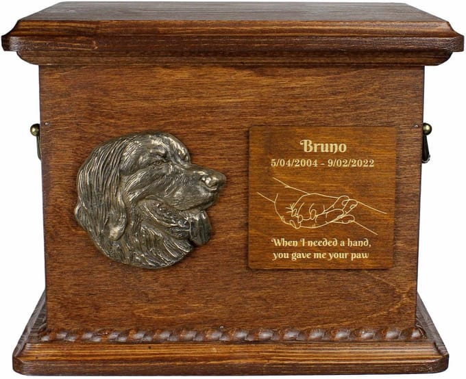Persoonlijke urn voor Hovawart-hond, met gravure en reliëf