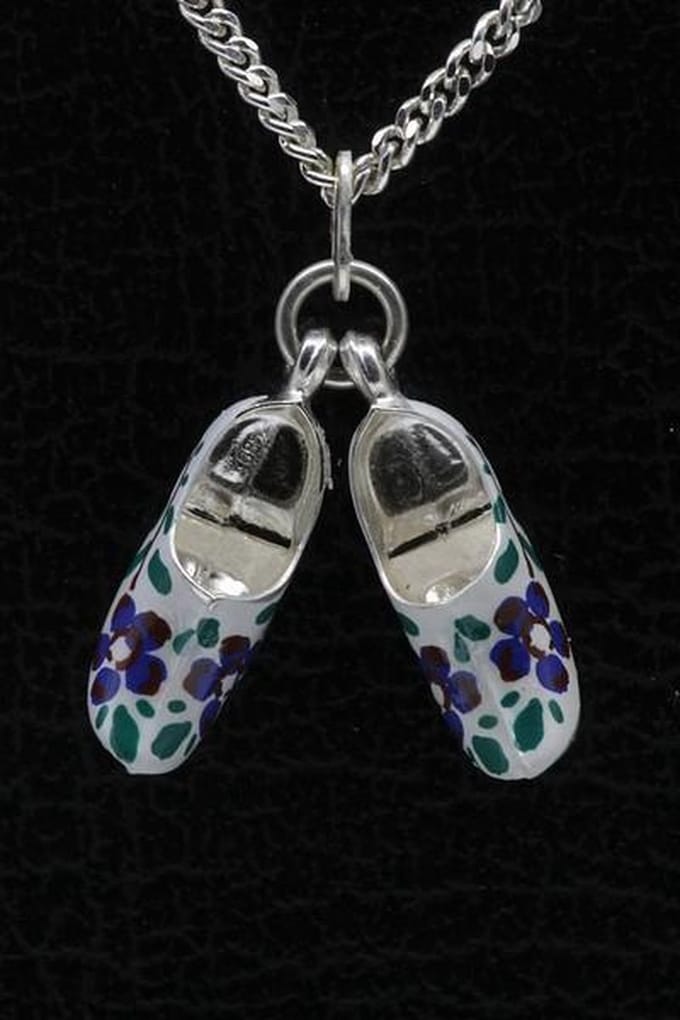 Zilveren Klompen ketting hanger - blauwe bloem