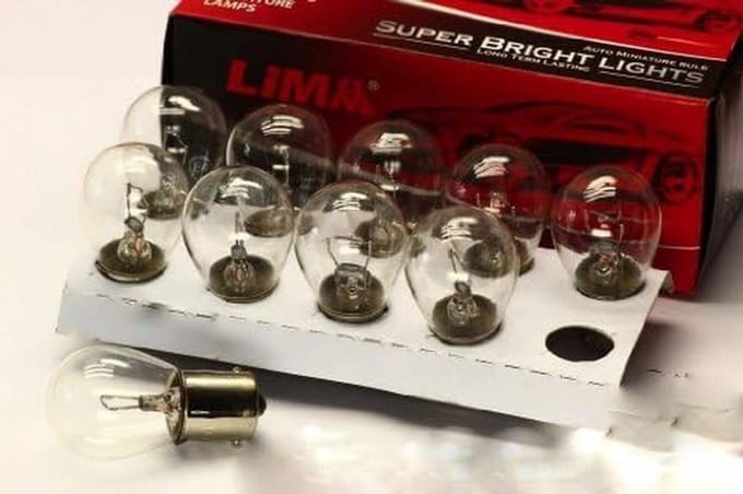 10 Stuks P21W BA15s 25W 12V Auto Gloeilampen - Warm Wit Licht