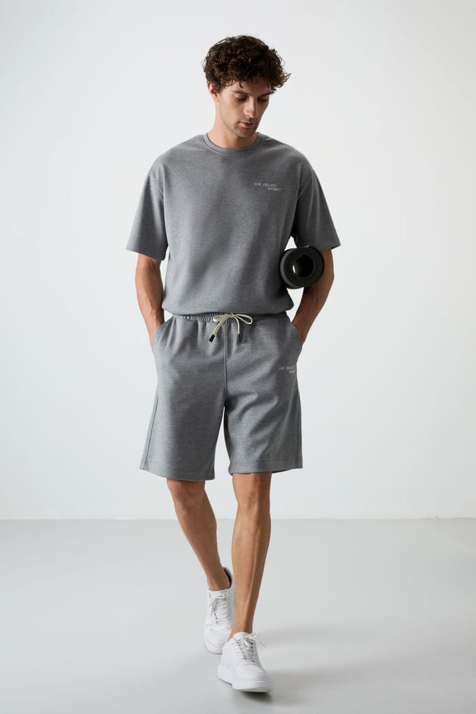 Overmaat T-shirt met Korte Mouwen en Korte Broek Set