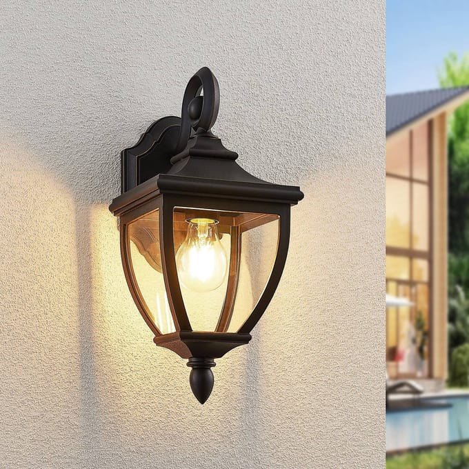 Lindby - Wandlamp buiten - 1licht - Plastic - H: 37.2 cm - E27 - zwart, goud, helder